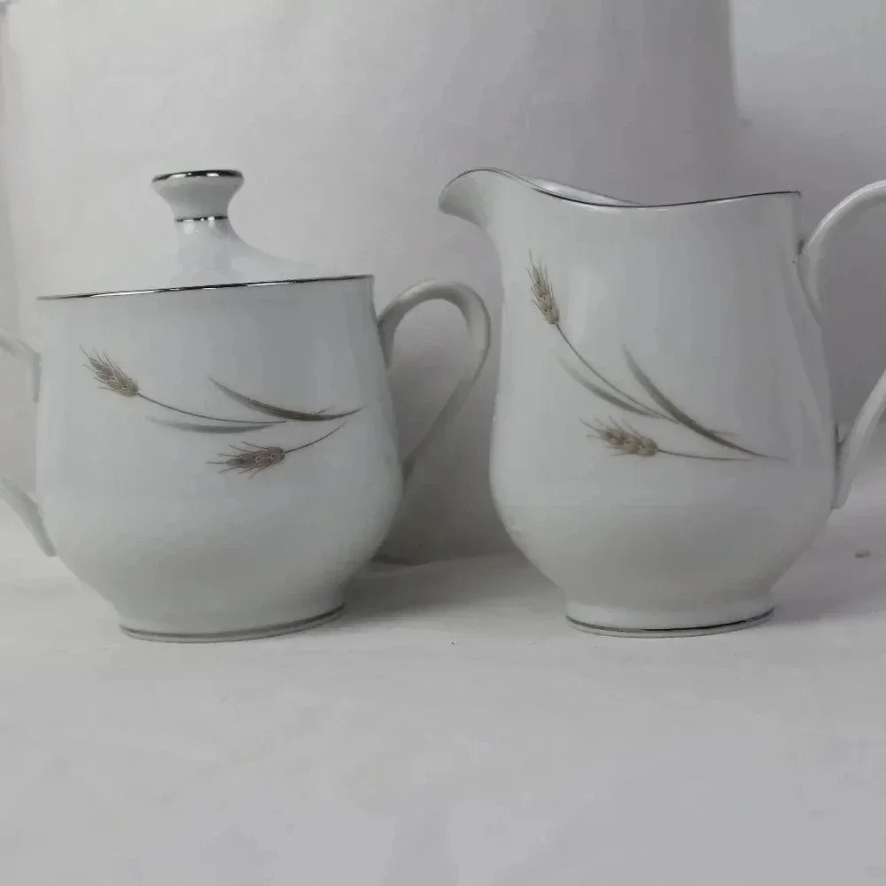 Sango Tea&Creamer Set